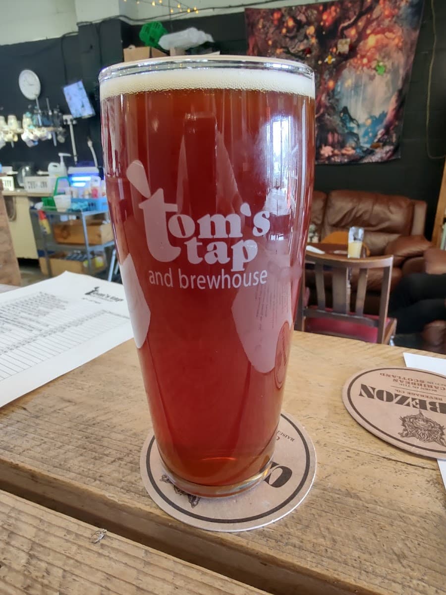 Tom's Tap and Brewhouse