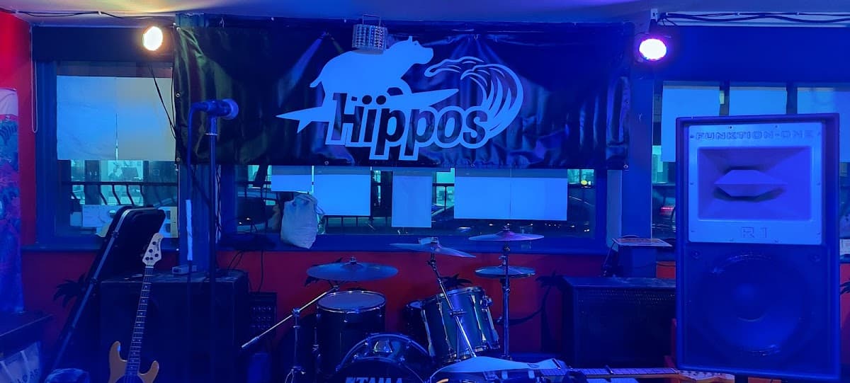 Hippos