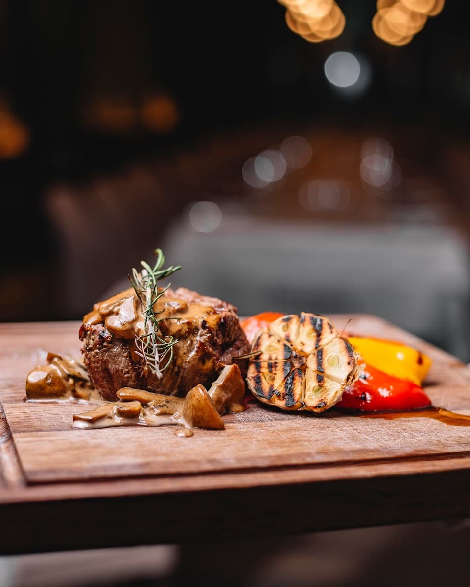 La Parrilla Tapas Bar & Grill