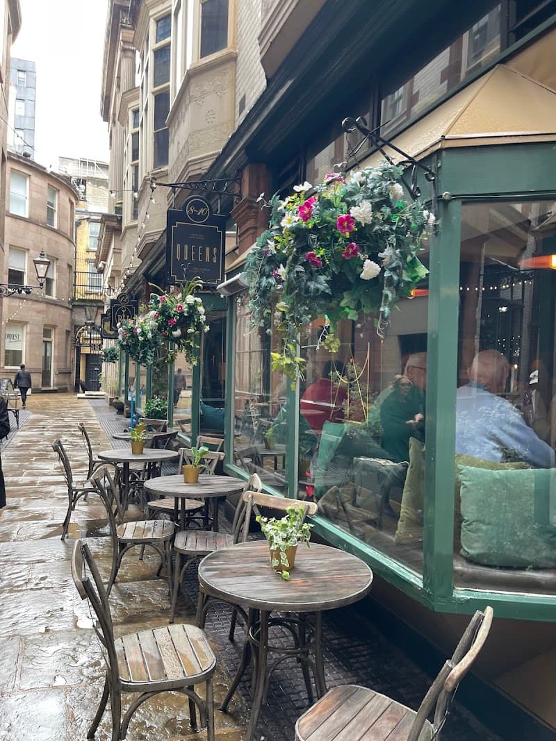 Queens Wine Bar and Bistro