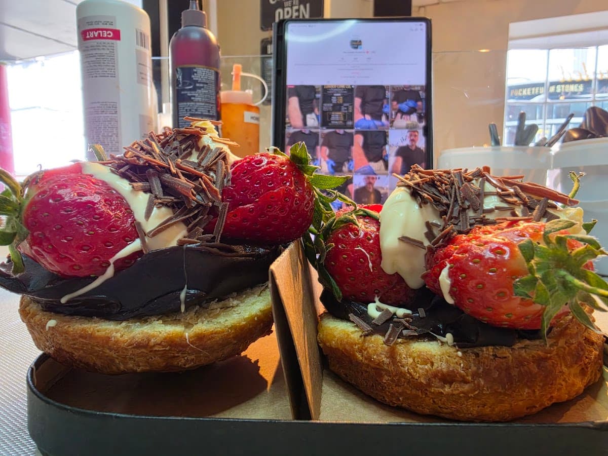 The loaded scone co