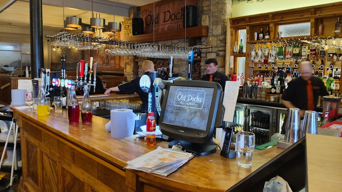 The Old Docks Bar & Grill