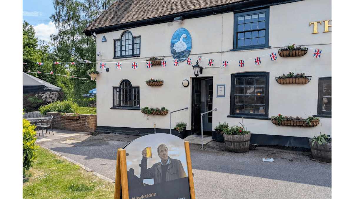 The Swan Lyndhurst