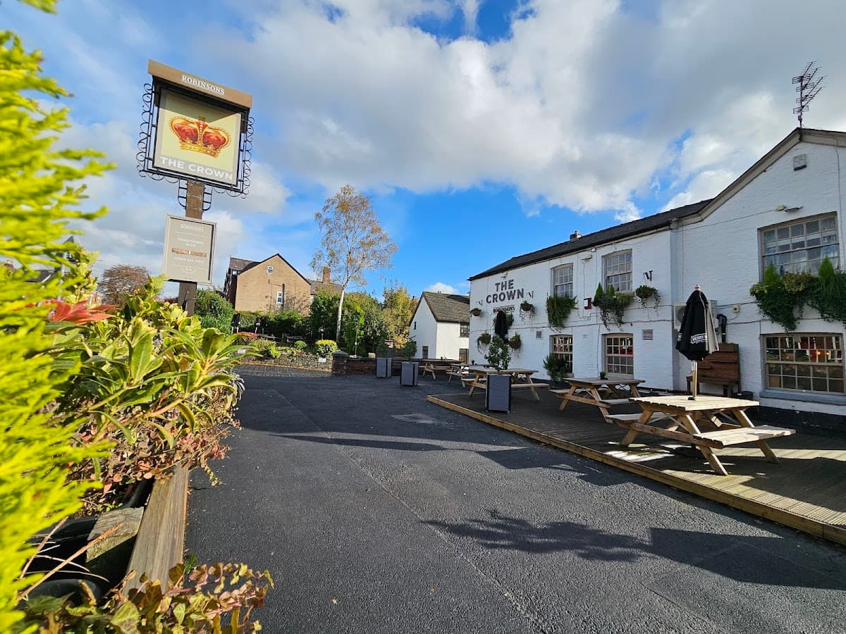 The Crown, Heaton Mersey