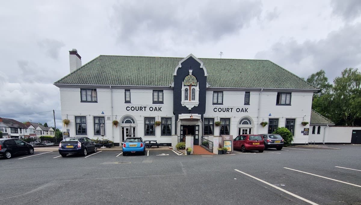 The Court Oak
