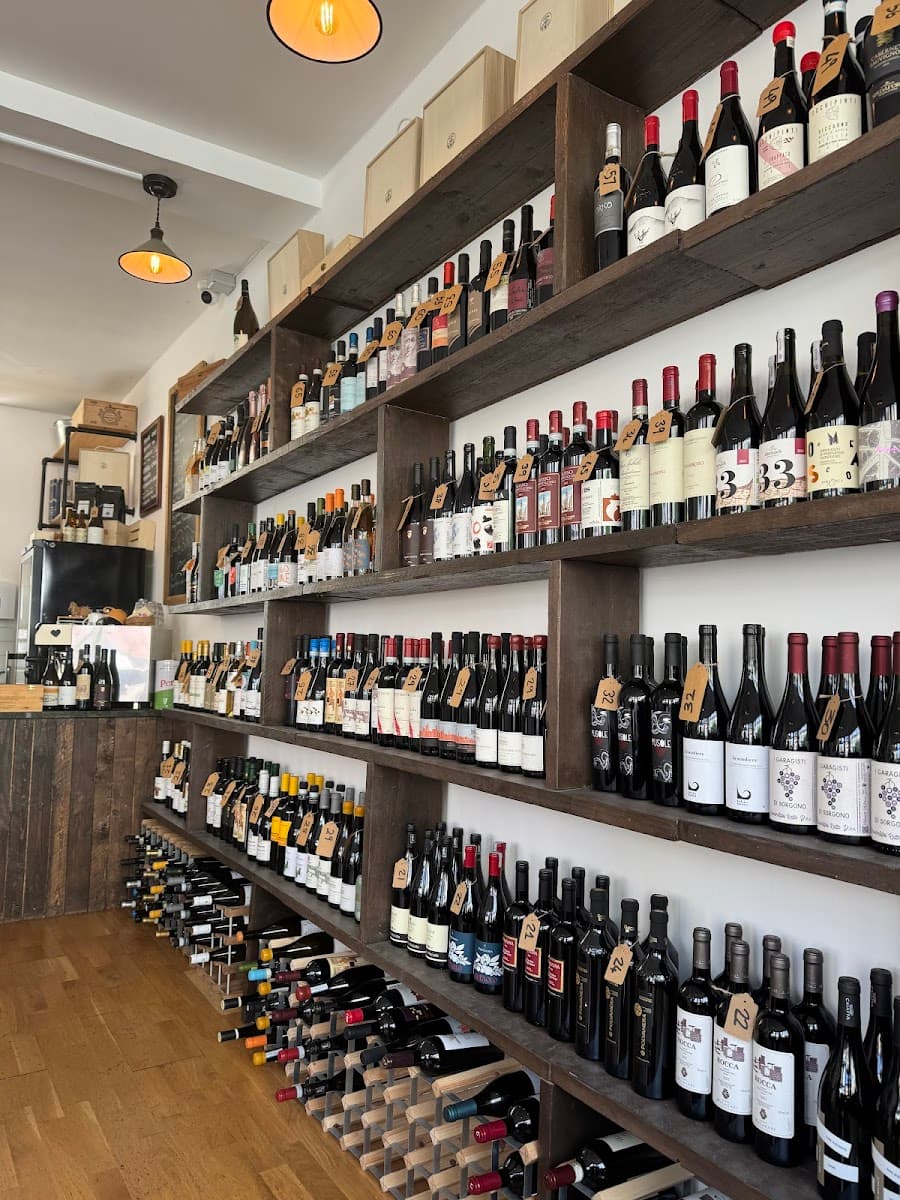Landor 78 - Wine & Deli