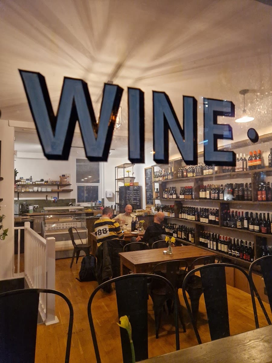 Landor 78 - Wine & Deli