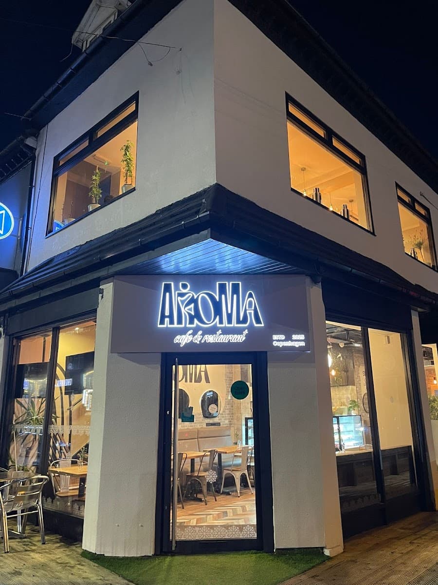 AROMA Café & Restaurant