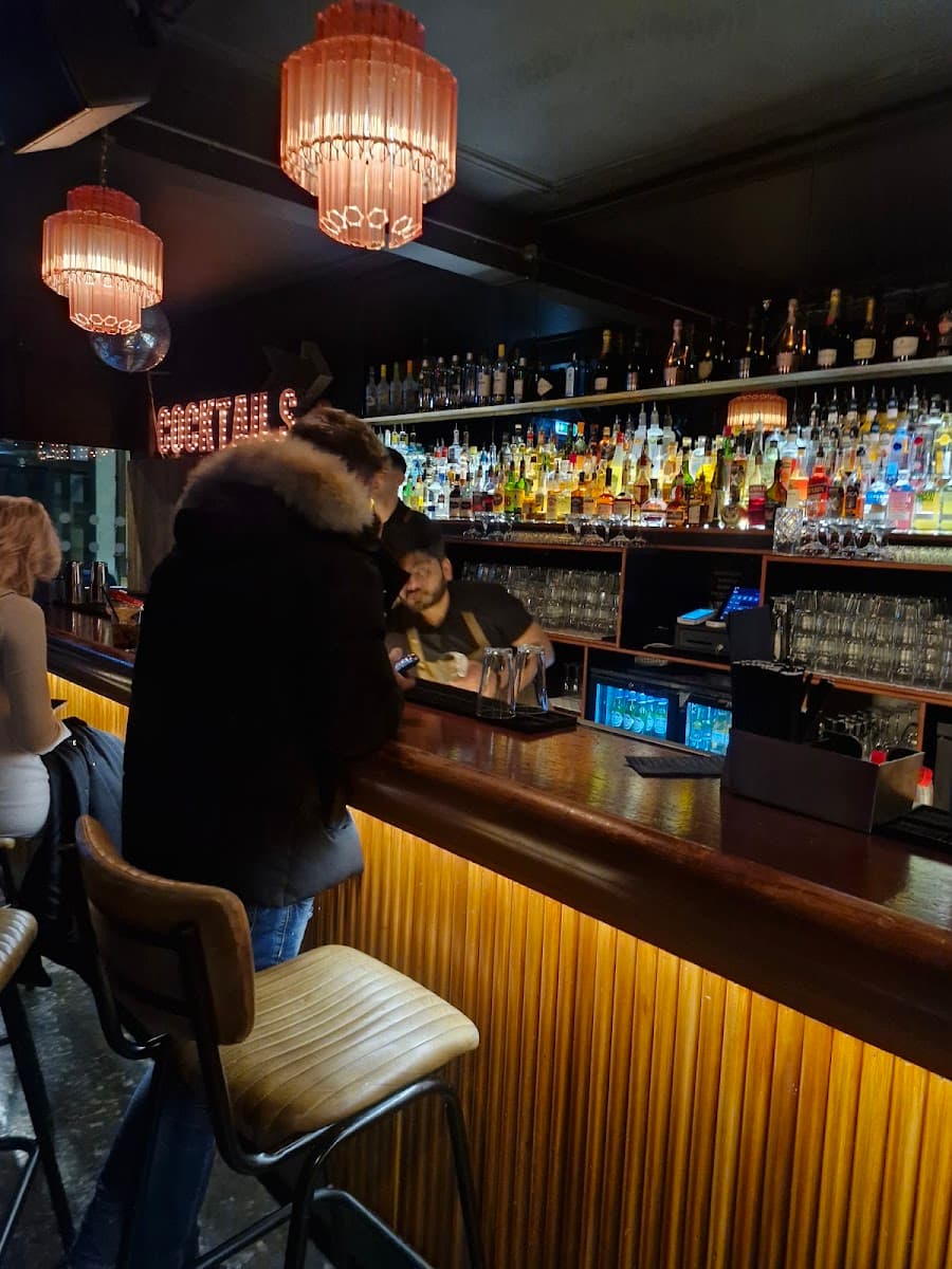 Thirst Bar