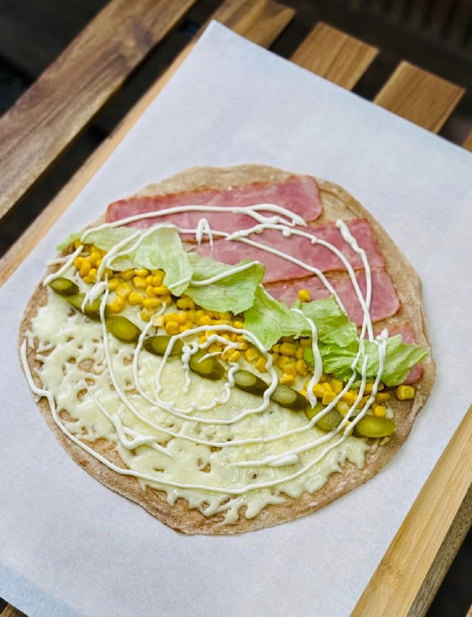 Aklé Lebanese wraps & Coffee