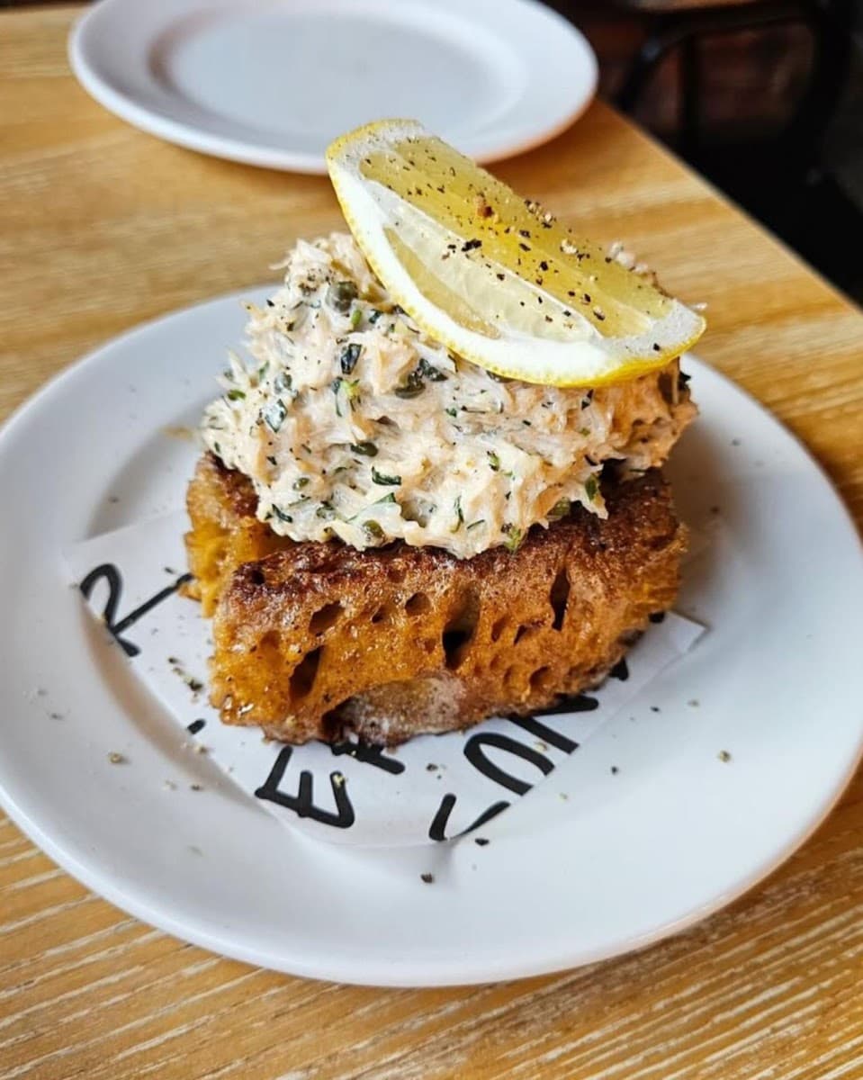 Sonder Bar & Bistro