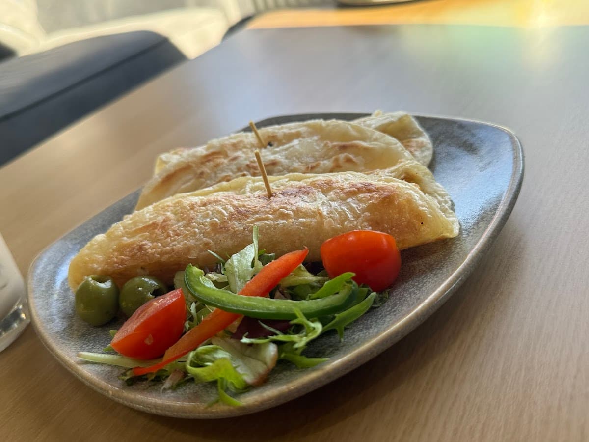 B-B'S cafe
