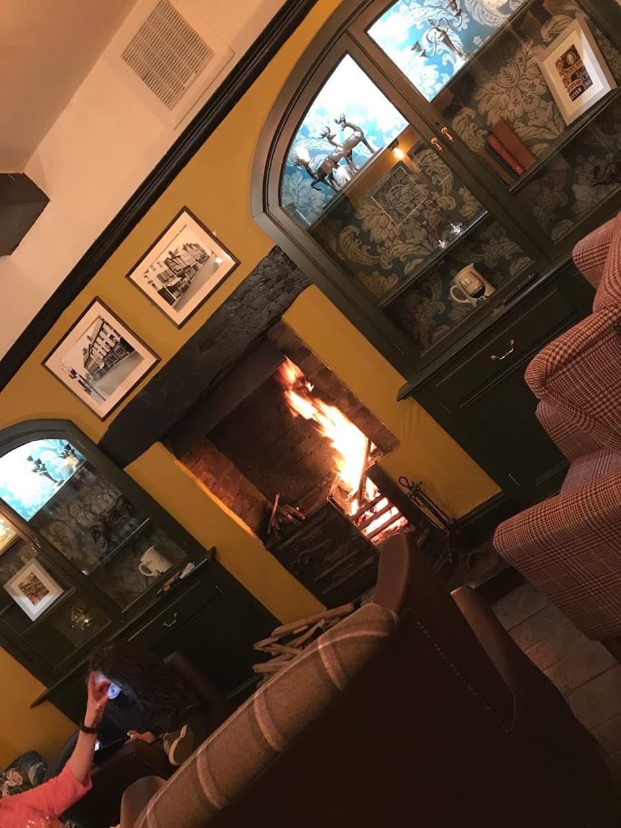 Bull Hotel