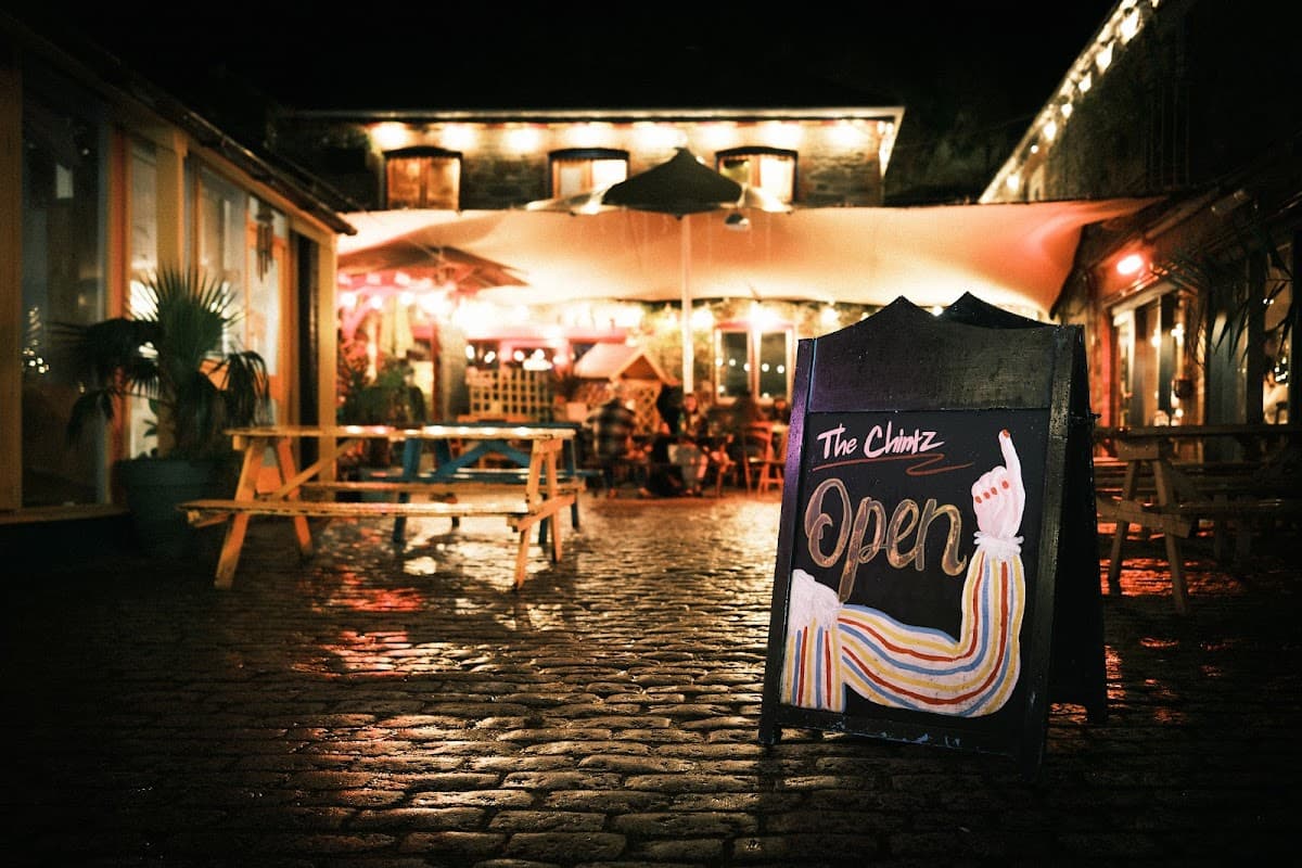 The Chintz Bar & Underland Music Venue