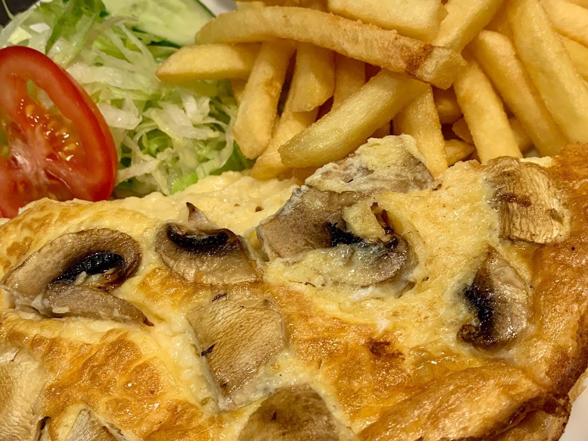 Poppins Restaurant Swindon