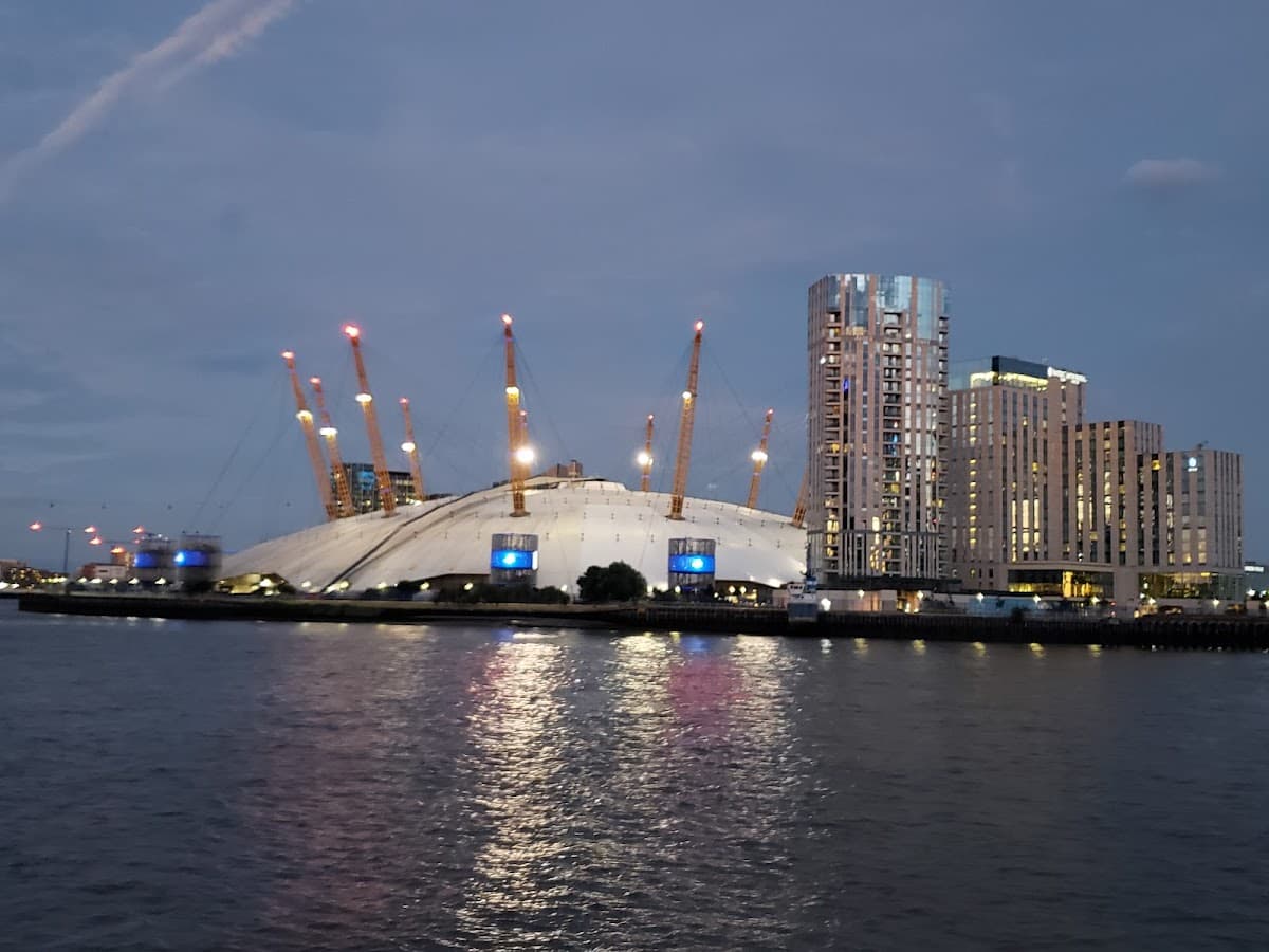 Scoff & Banter Canary Wharf