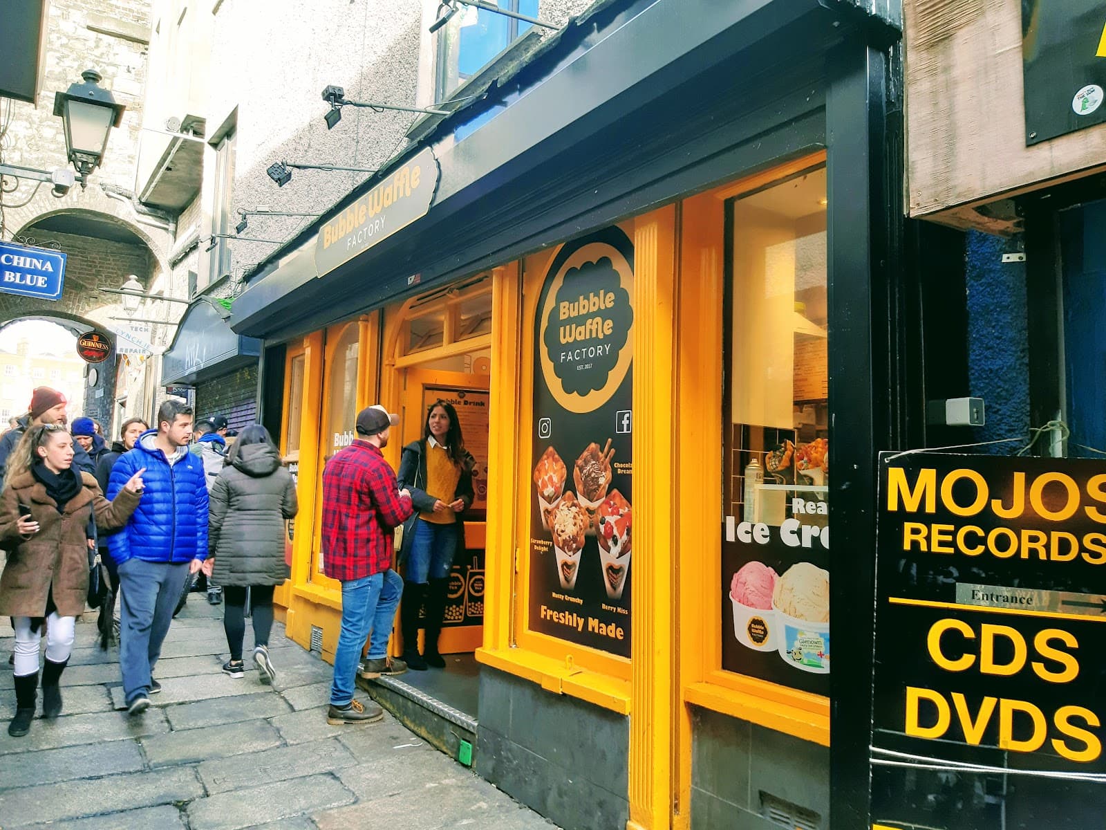 T8 Noodle & Bubble tea