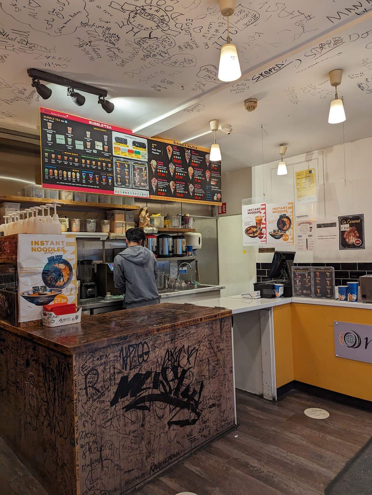 T8 Noodle & Bubble tea