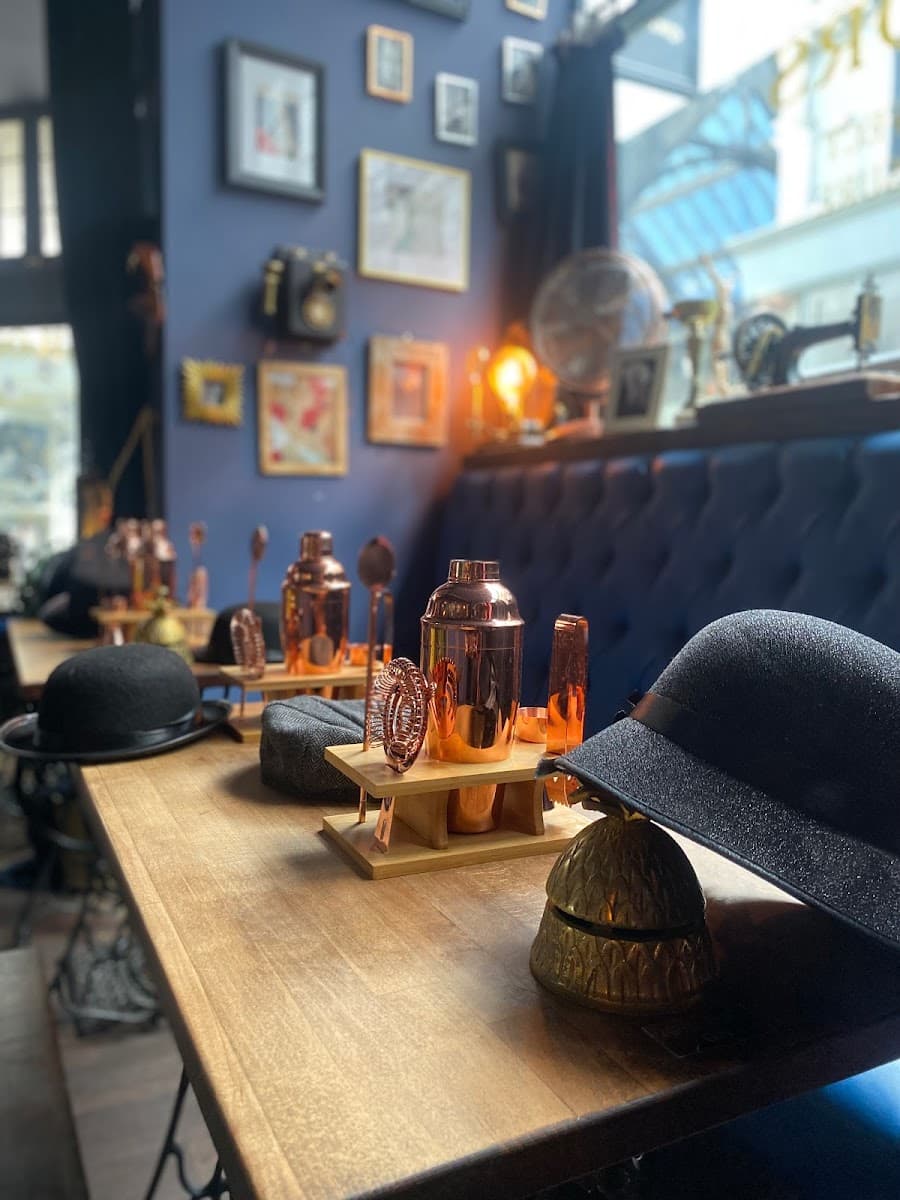 Tailors Gin