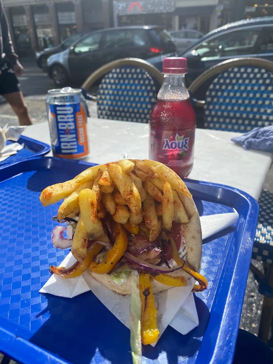 PITTA “Greek Street Food”