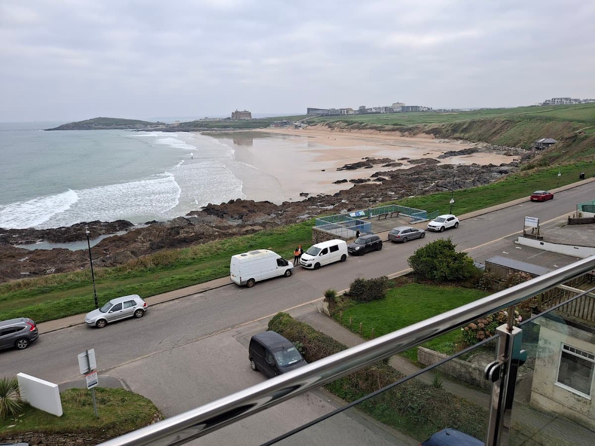 Wavecrest Bar