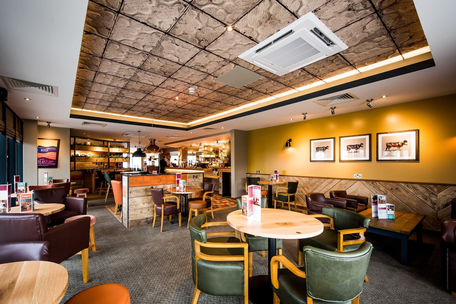 Dundee Centre Beefeater