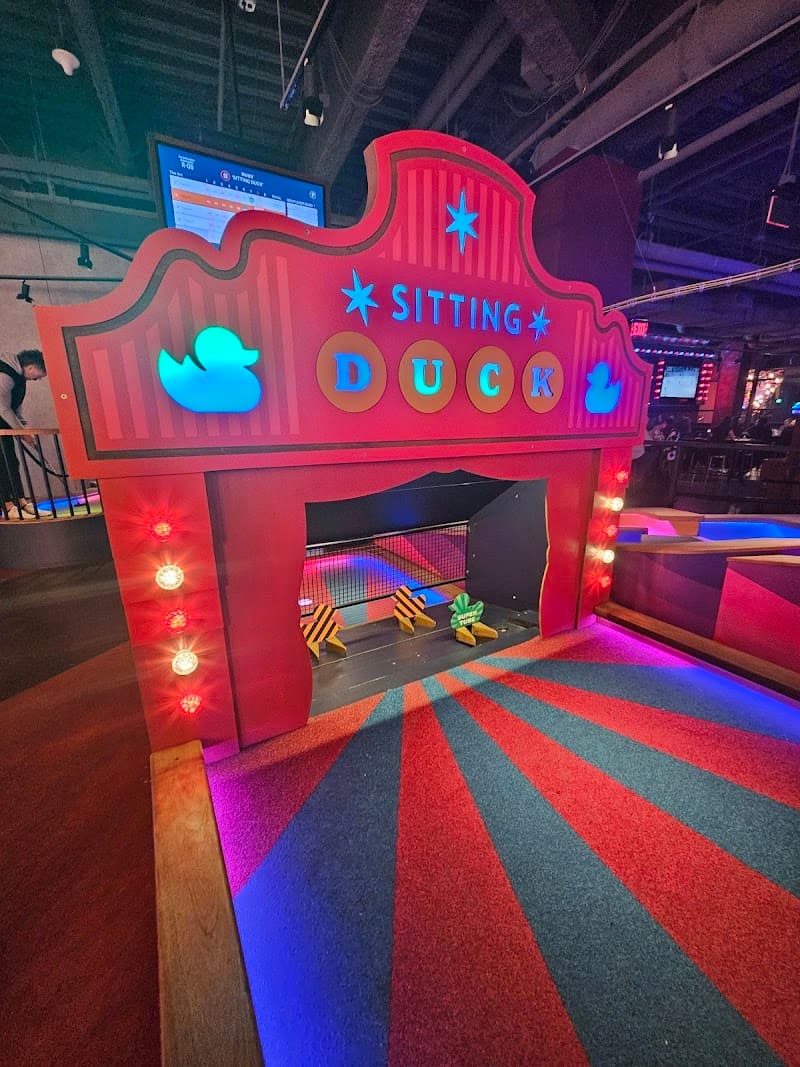 Puttshack - Boston