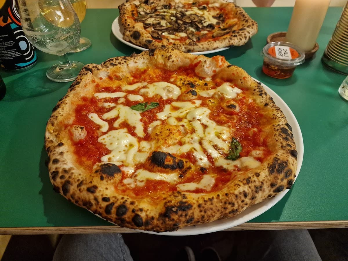 Rudy's Pizza Napoletana - Chapel Allerton