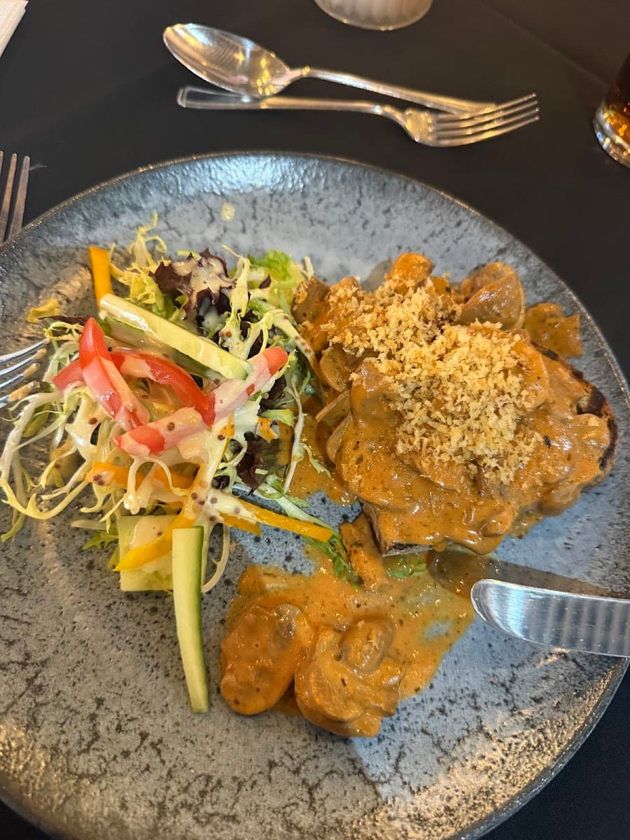 L2 restaurant