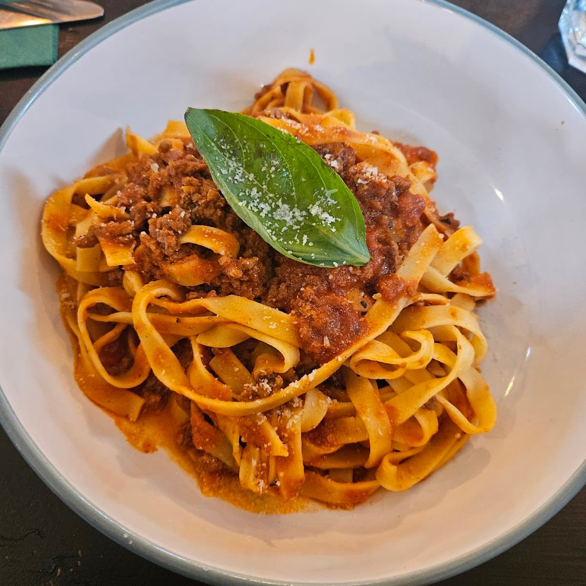 Bella Roma Restaurant & Pizzeria