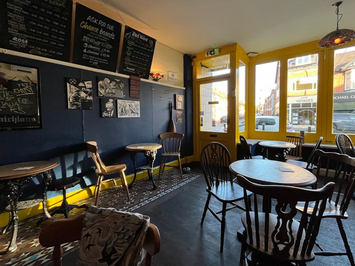 Babelas Continental Bar
