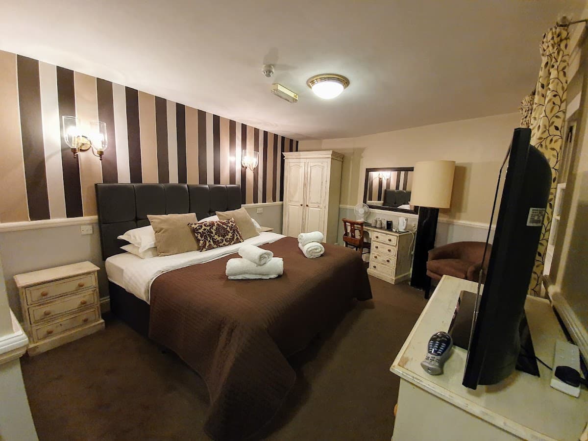 The Nags Head Bar, Restaurant & Hotel Chichester