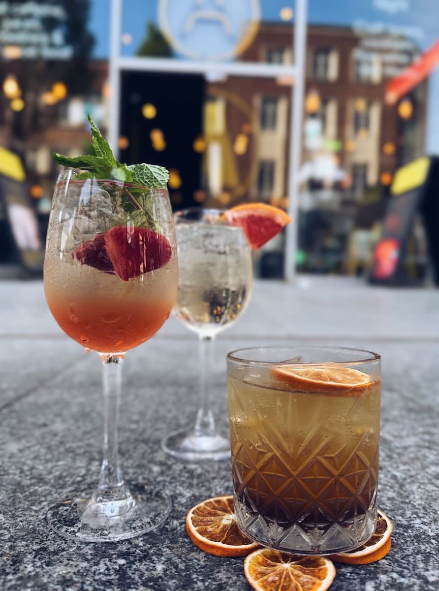 Artigiano Espresso & Wine Bar