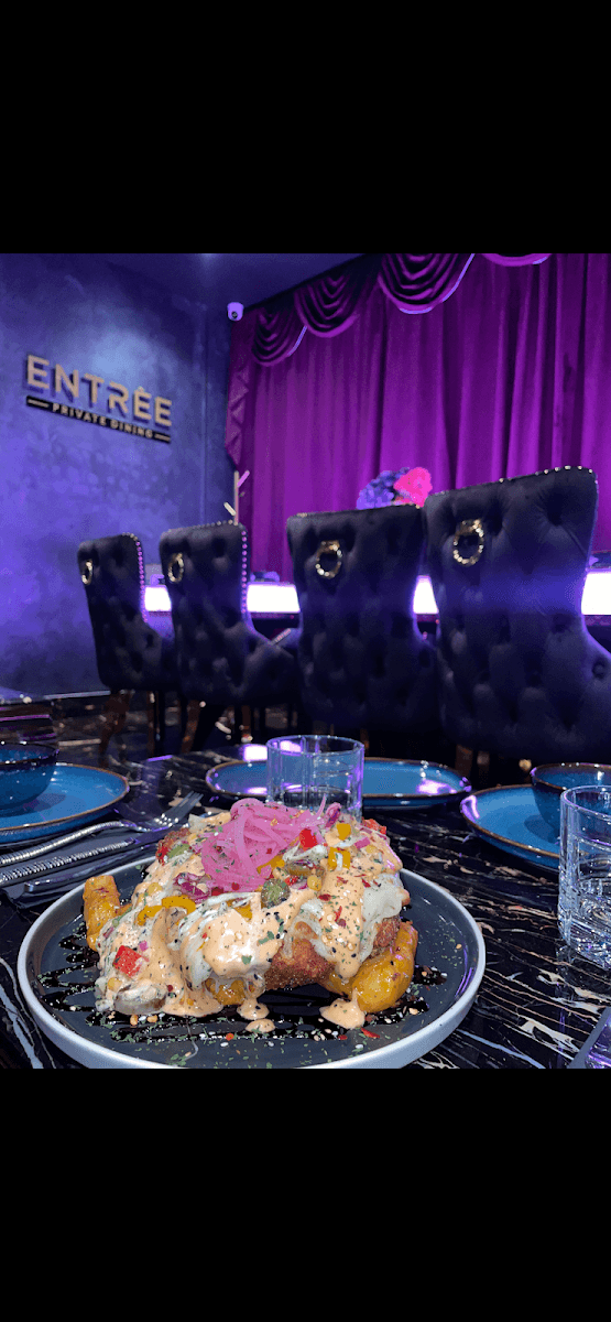 ENTRÉE STEAKHOUSE