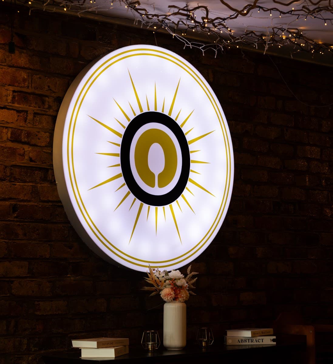 Luminous Bar & Restaurant