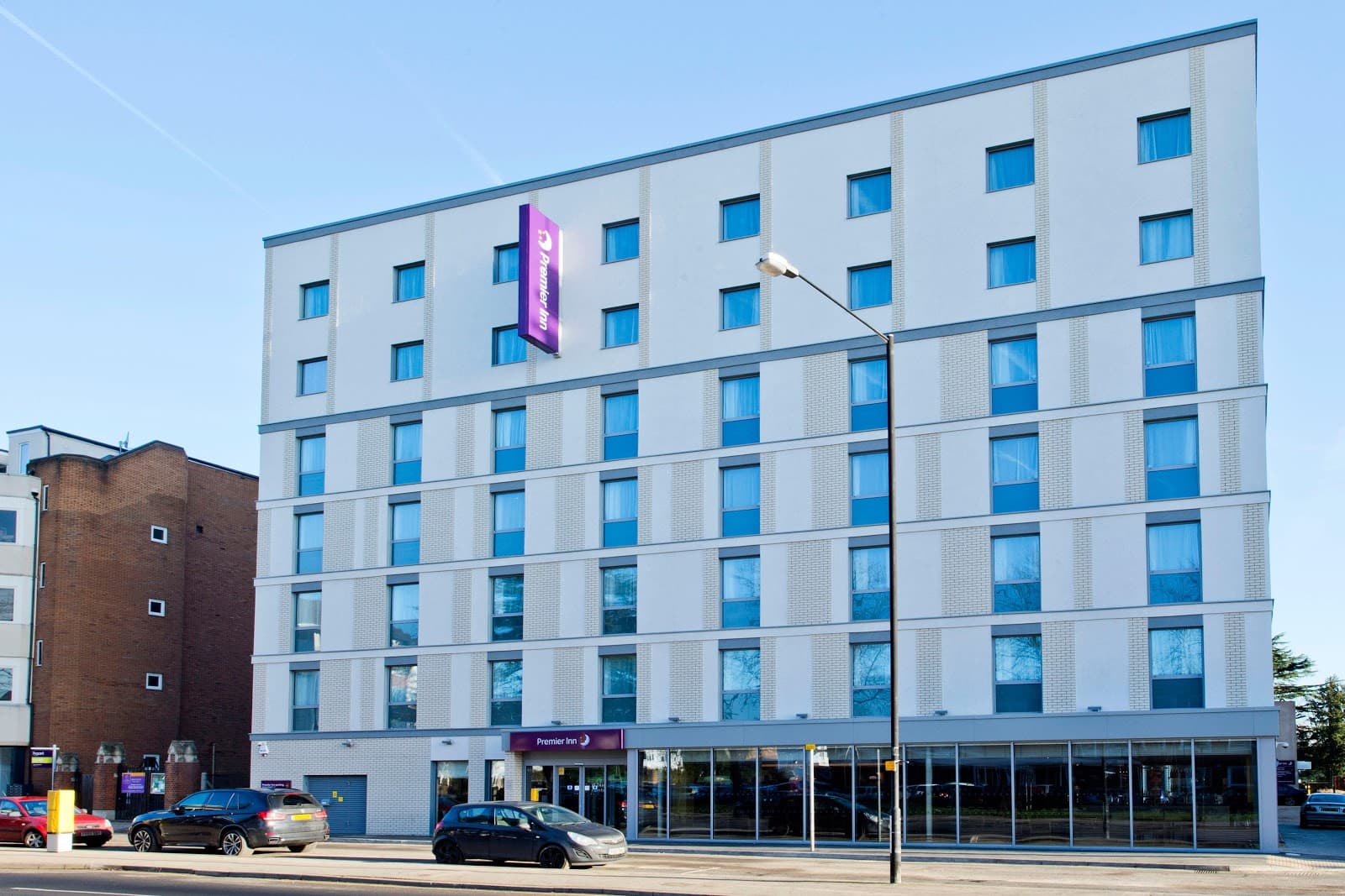 Premier Inn Slough Central South (Windsor Road) hotel