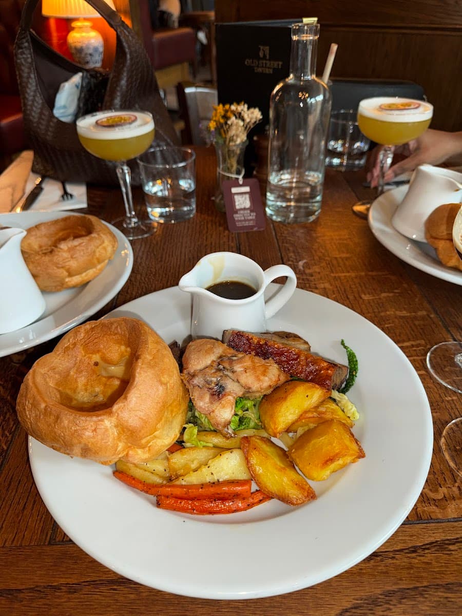 Old Street Tavern