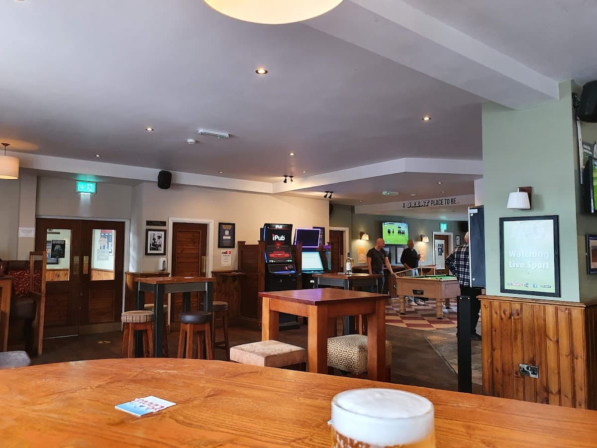 The Woodley Arms