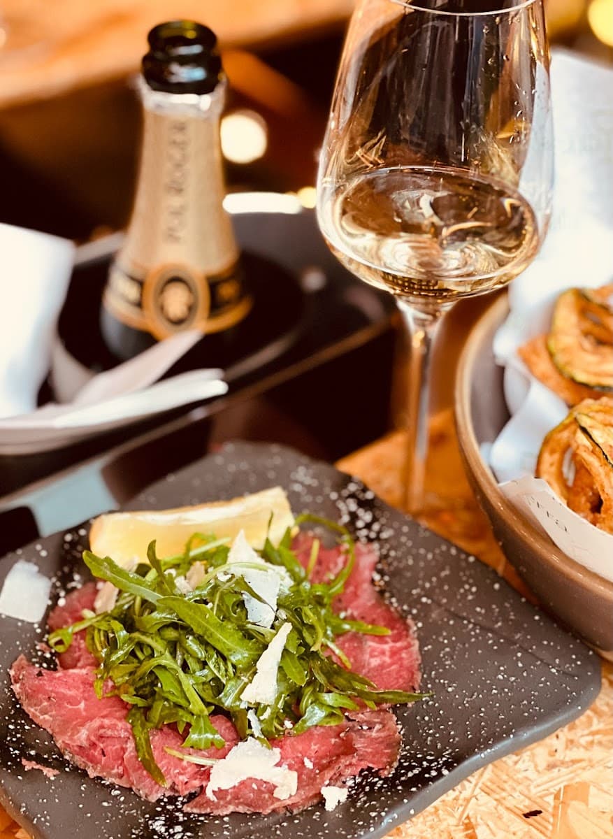 Dalla Terra Wine Bar & Restaurant