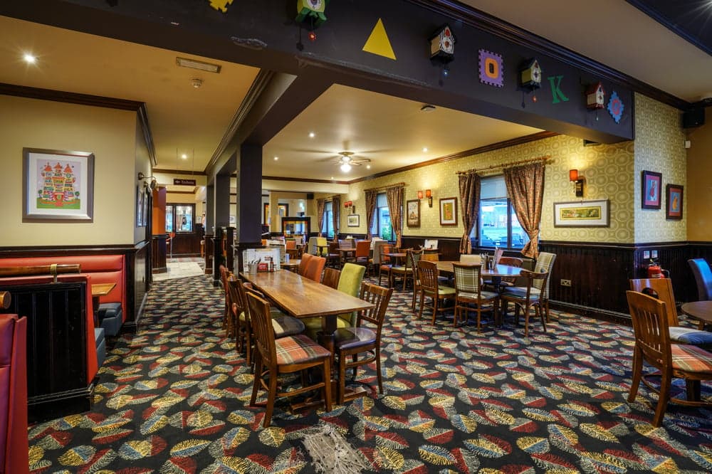 Chapelford Farm - Farmhouse Inns