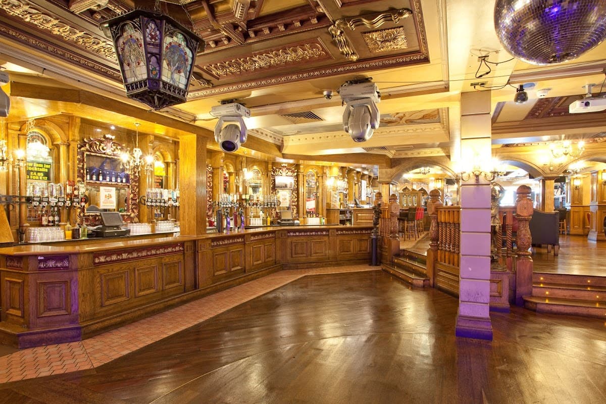 Bellini's Newry