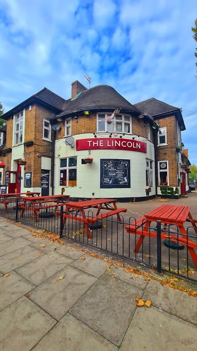 Lincoln Arms