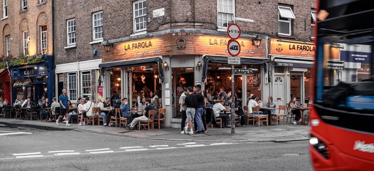 La Farola Cafe &Bistro