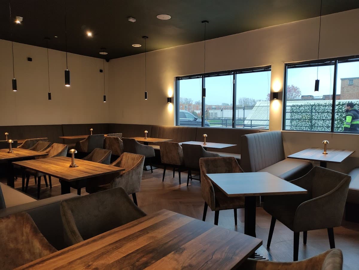 The 72 Bar & Restaurant