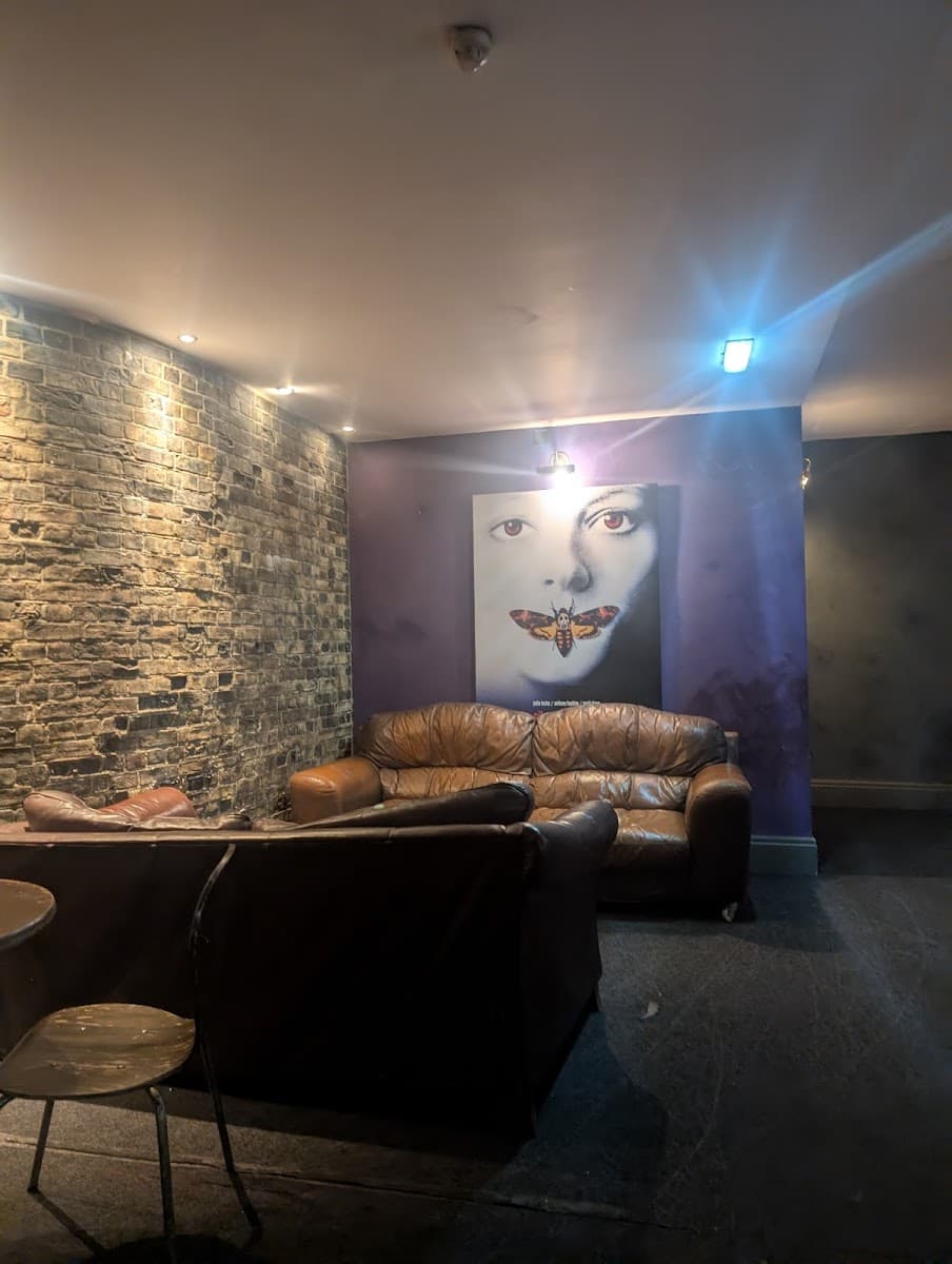 Bar Paragon