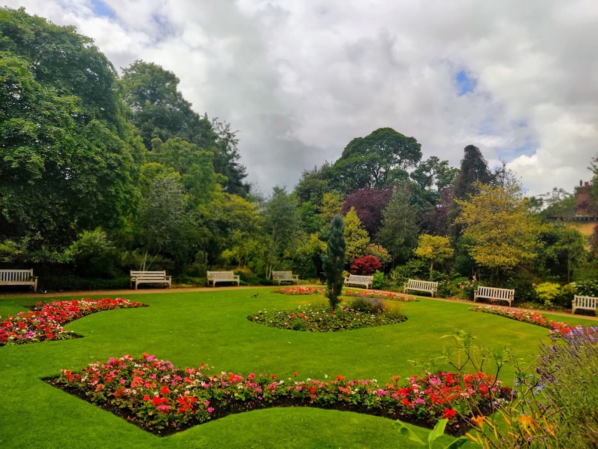 Parsonage Gardens