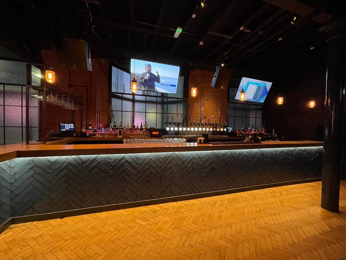 Franklins Sports Bar