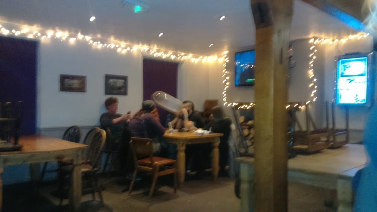 The Harp Inn