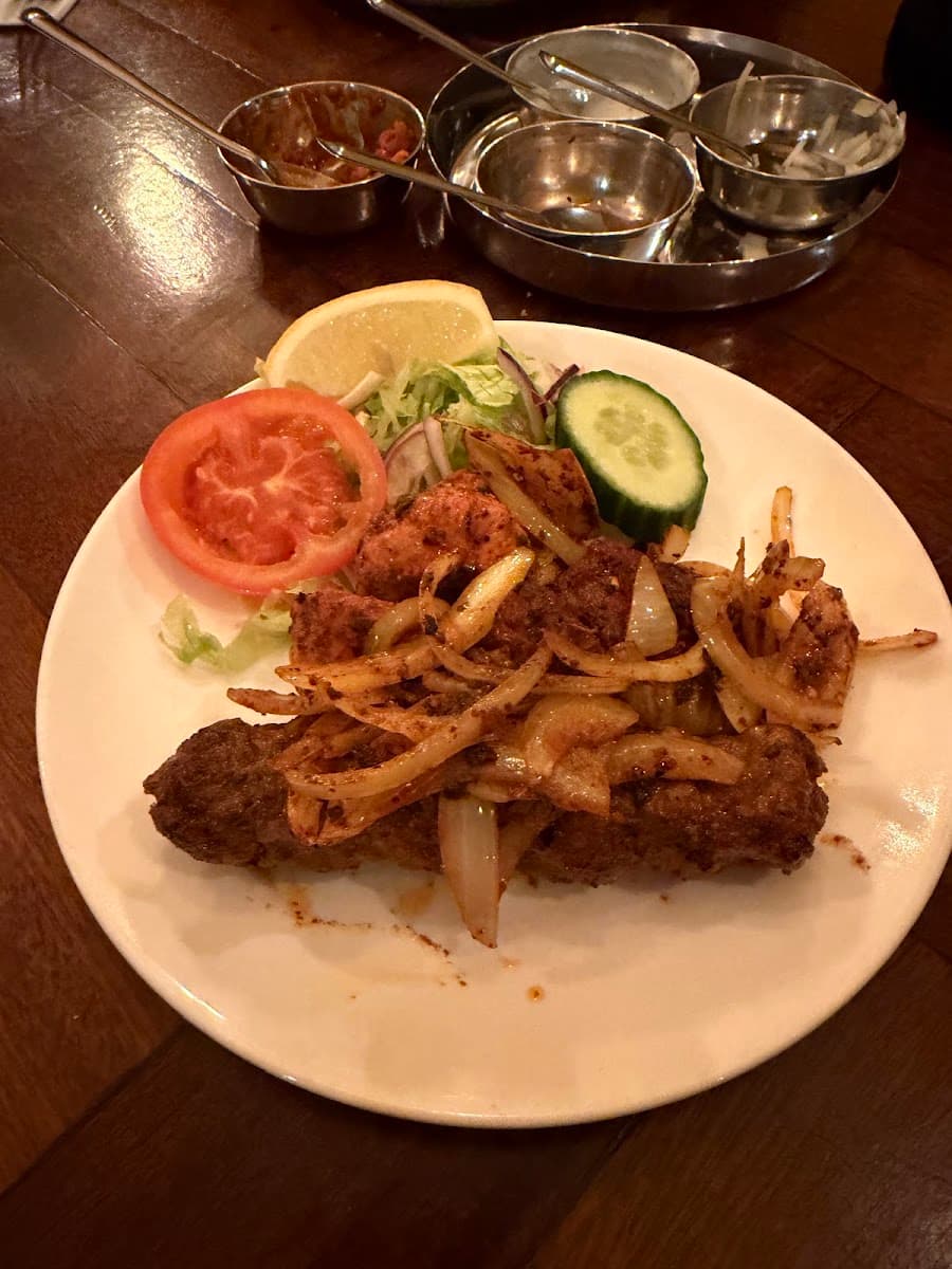 Manzil Restaurant
