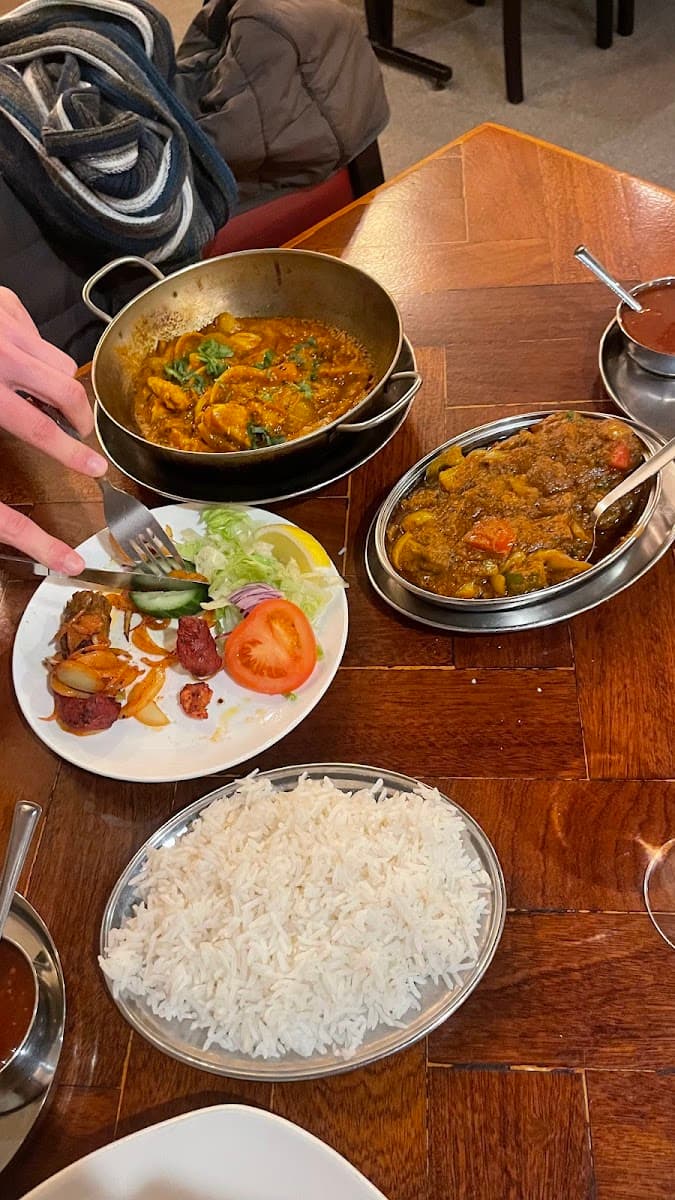 Manzil Restaurant